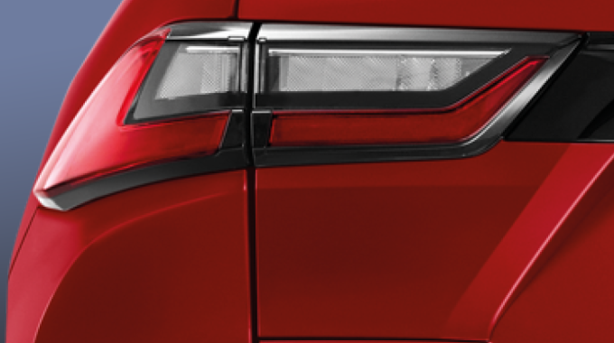 traz trendy ledrearlamp